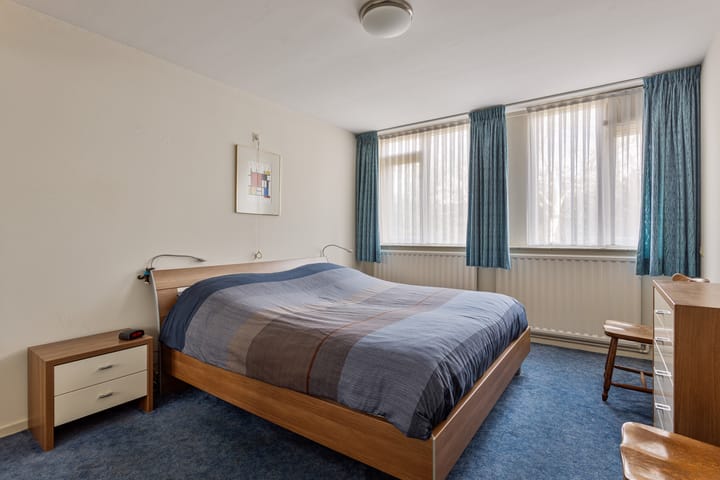 Foto 13 van De Vriesstraat 20