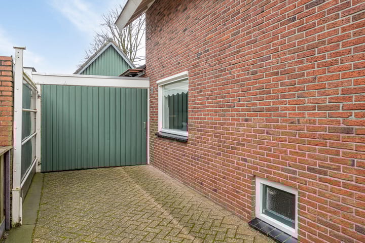 Photo 4 of van Reedestraat 8