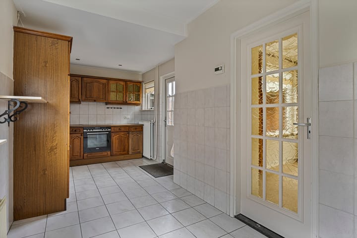 Photo 17 of van Reedestraat 8