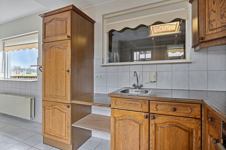 Photo 19 of van Reedestraat 8