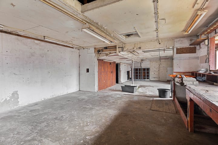 Photo 34 of van Reedestraat 8