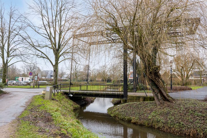 Photo 44 of van Reedestraat 8