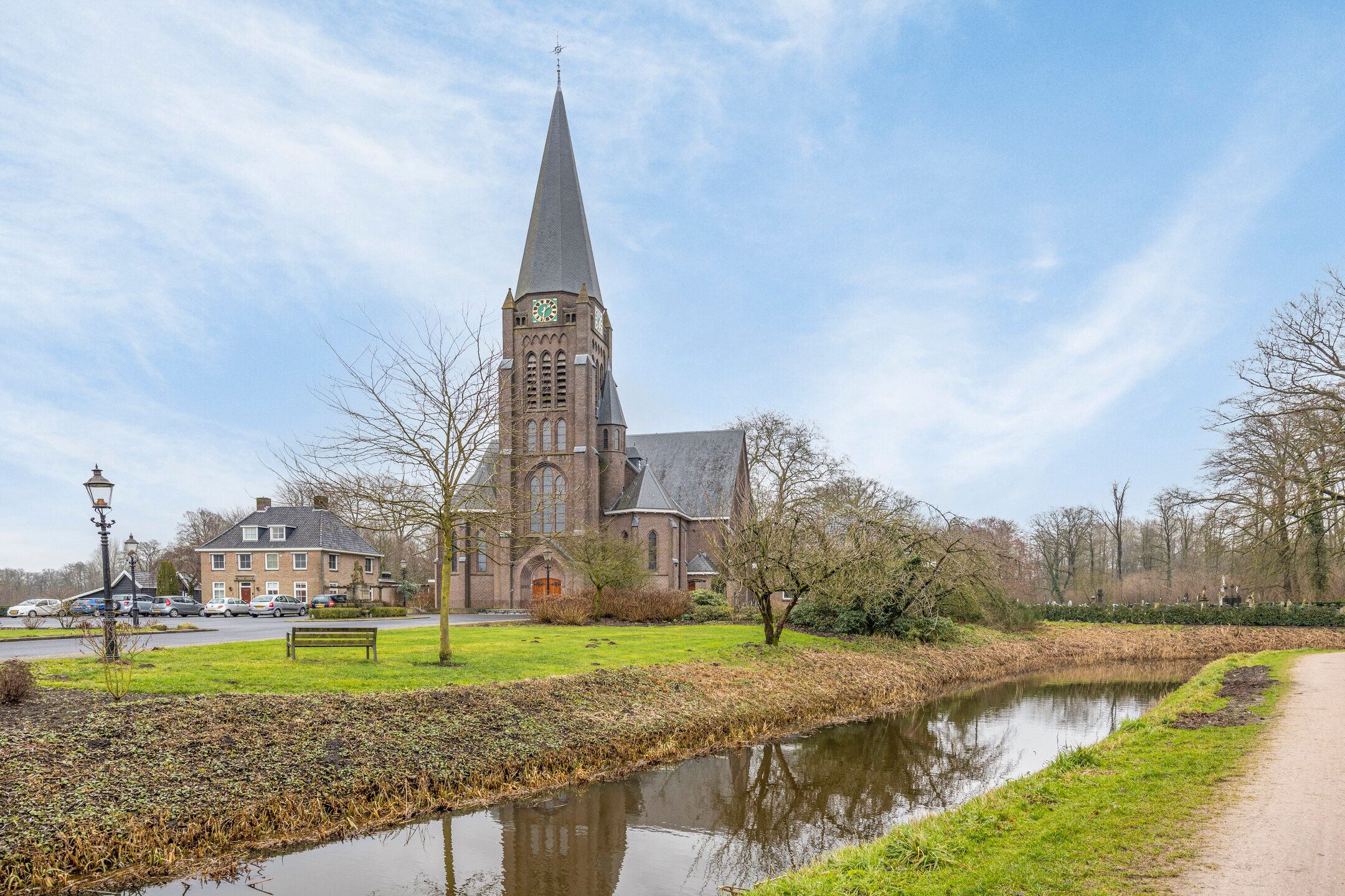 Foto 45 van van Reedestraat 8