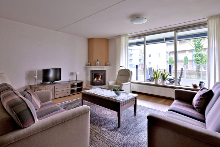 Foto 4 van Bernstein 56