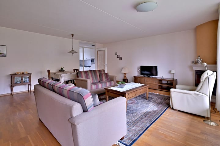 Foto 7 van Bernstein 56