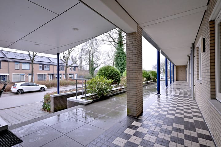 Foto 30 van Bernstein 56