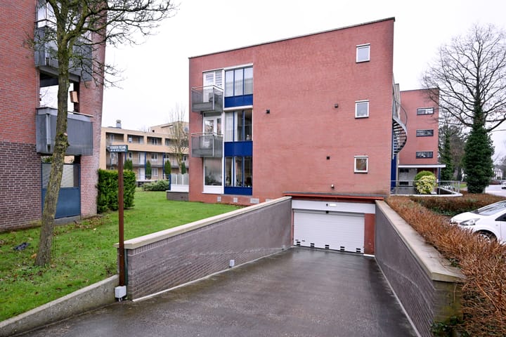 Foto 34 van Bernstein 56