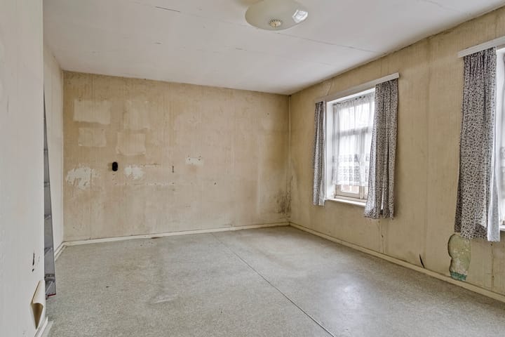 Photo 14 of Putstraat 27