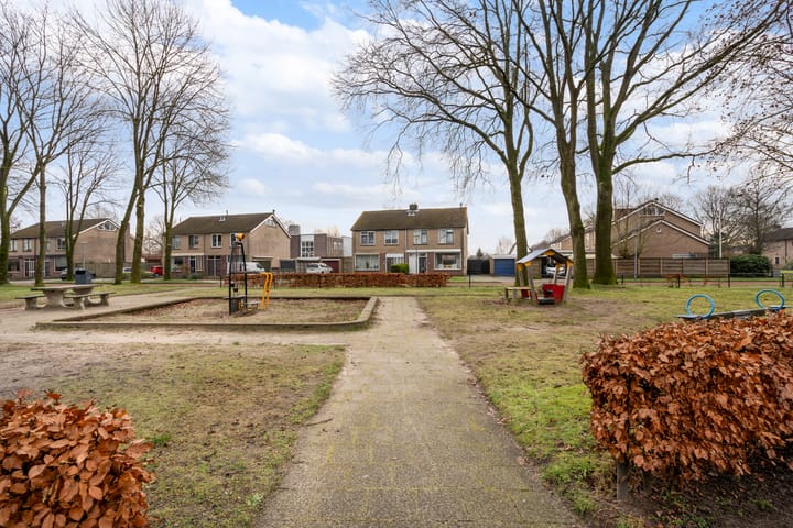 Foto 23 van Reigerlaan 27