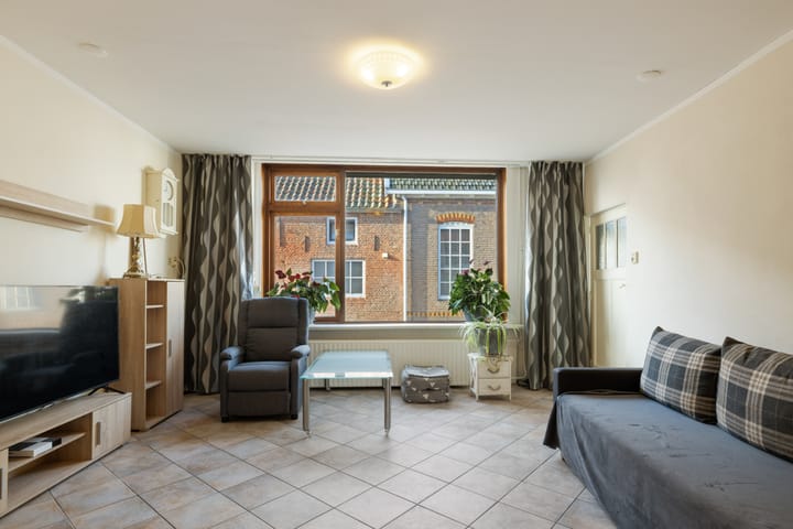 Foto 2 van Breestraat 3