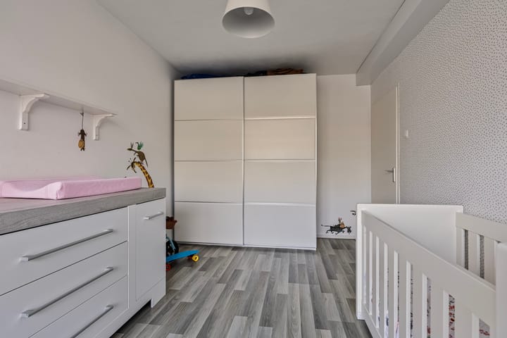 Photo 11 of Jan Ligthartstraat 651