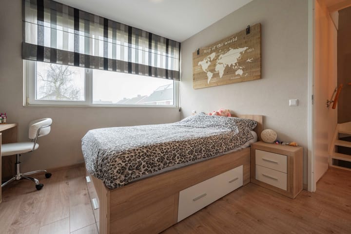 Foto 34 van A M de Jongstraat 44