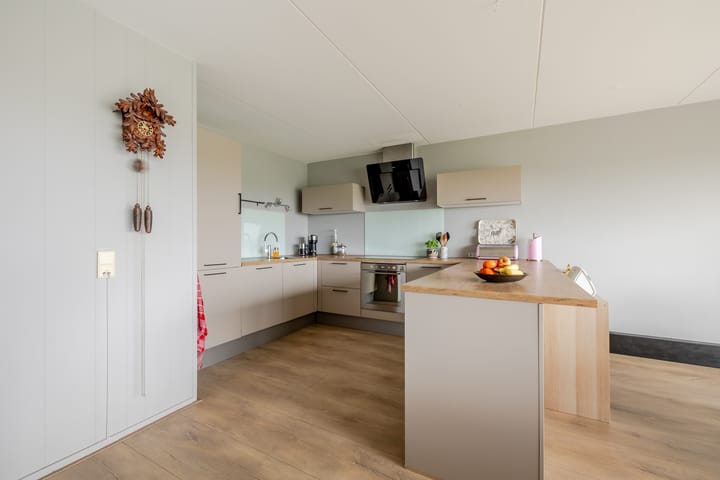 Foto 21 van Burgemeester D. Kooimanweg 963