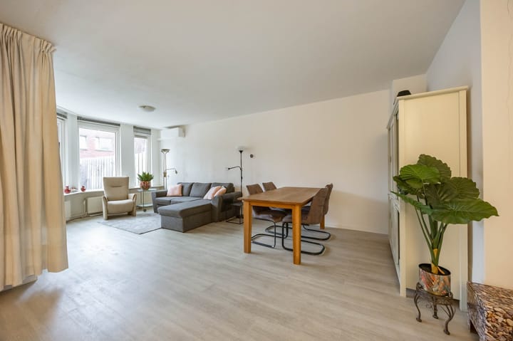 Foto 2 van Isebrandtsheerd 81