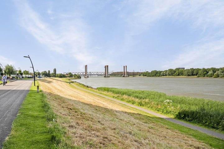 Bekijk foto 2 van Hongerlandsedijk 1424