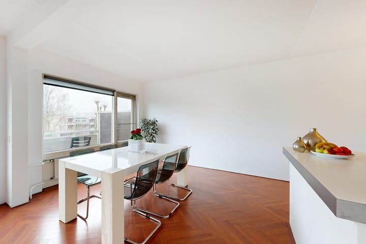 Foto 13 van Michaëlplein 98