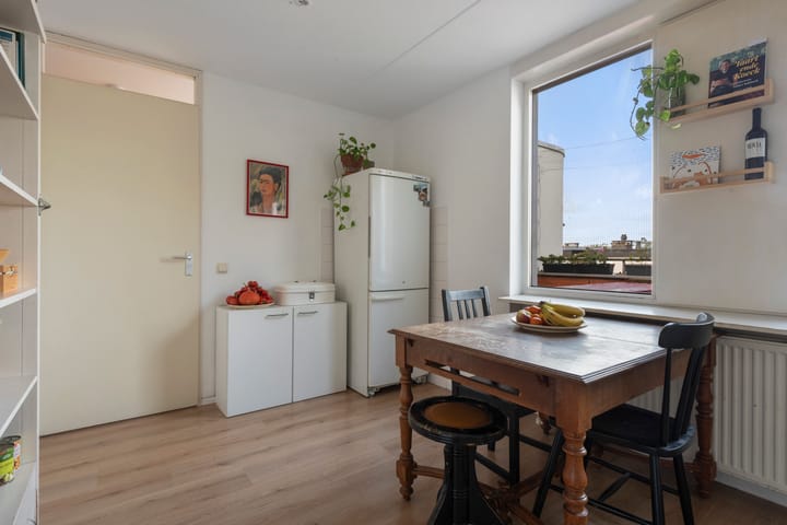 Foto 12 van Eerste Van Swindenstraat 187