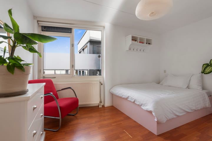 Foto 19 van Eerste Van Swindenstraat 187