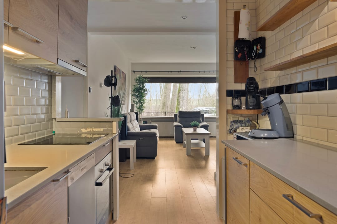 Foto 11 van Veerpolderstraat 10