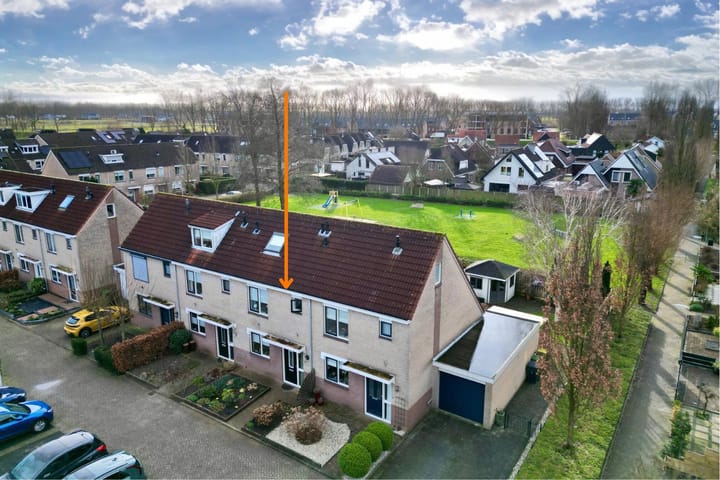 Foto 1 van Lijsterstraat 4