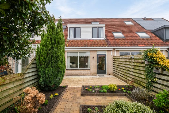 Foto 12 van Lijsterstraat 4