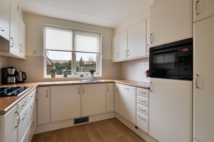 Foto 18 van Lijsterstraat 4