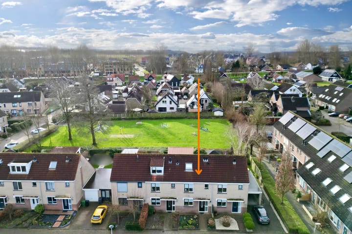 Foto 37 van Lijsterstraat 4