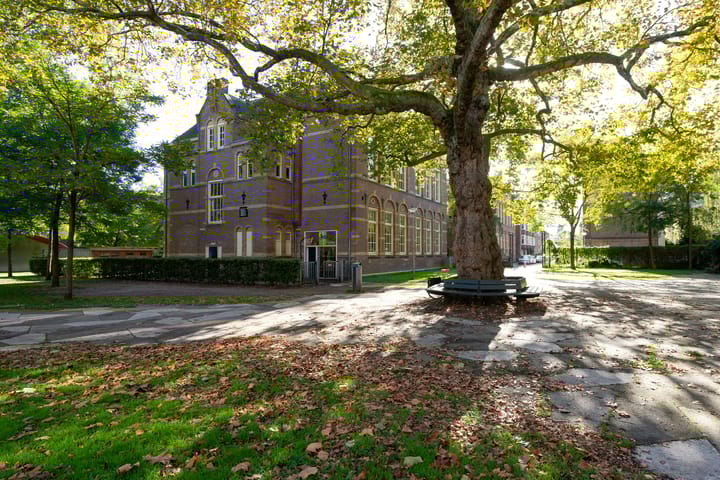 Foto 25 van Cornelis Vermuydenstraat 8