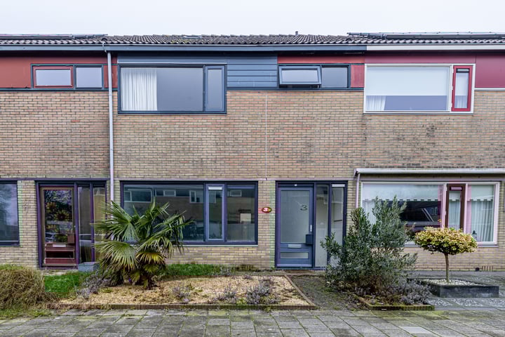 Bekijk foto van Loggerstraat 3