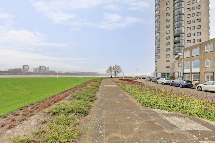 Foto 31 van Maasboulevard 28