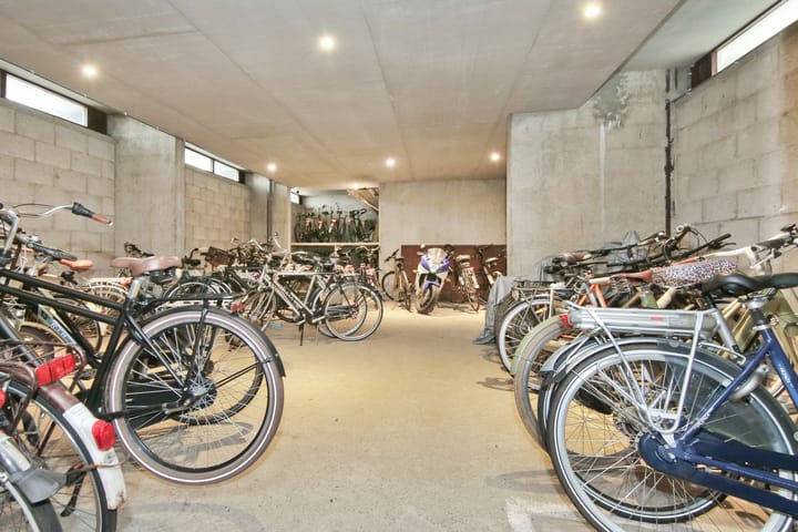 Foto 28 van Victor van Vrieslandstraat 37