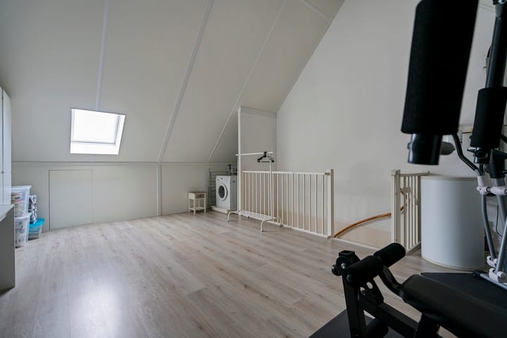 Photo 34 of Van Pruisenstraat 30