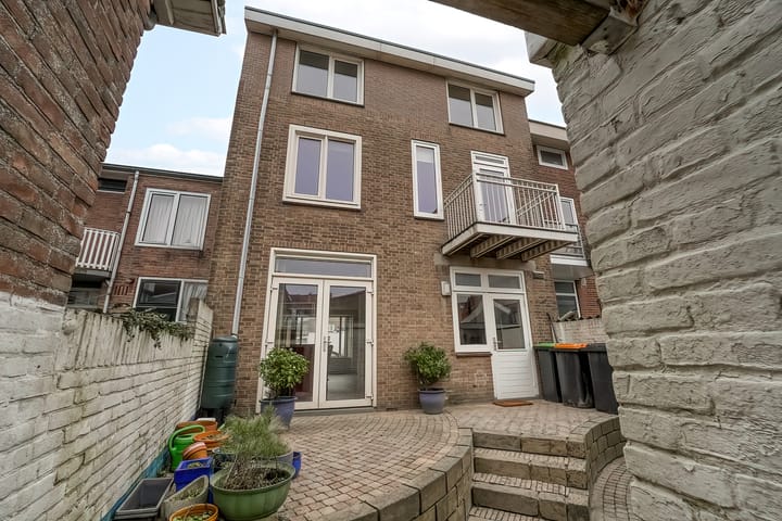 Foto 5 van Vuurbaakplein 8