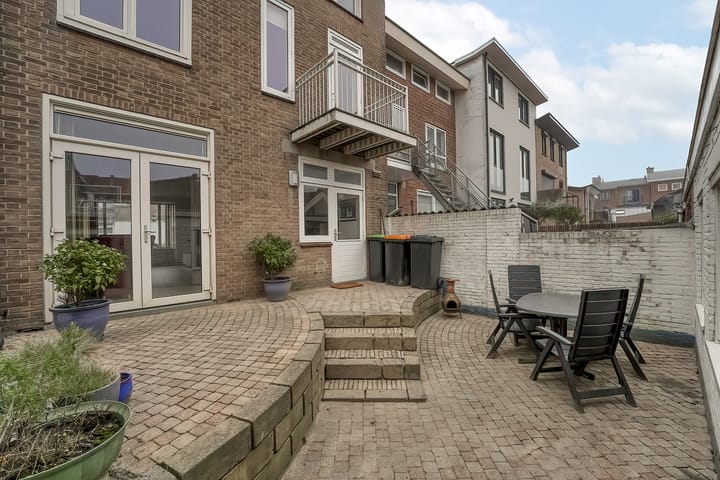 Foto 37 van Vuurbaakplein 8