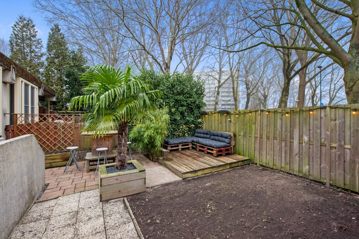 Foto 2 van Kinderen van Versteegplein 19