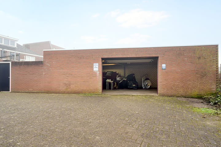 Photo 33 of Peperstraat 8