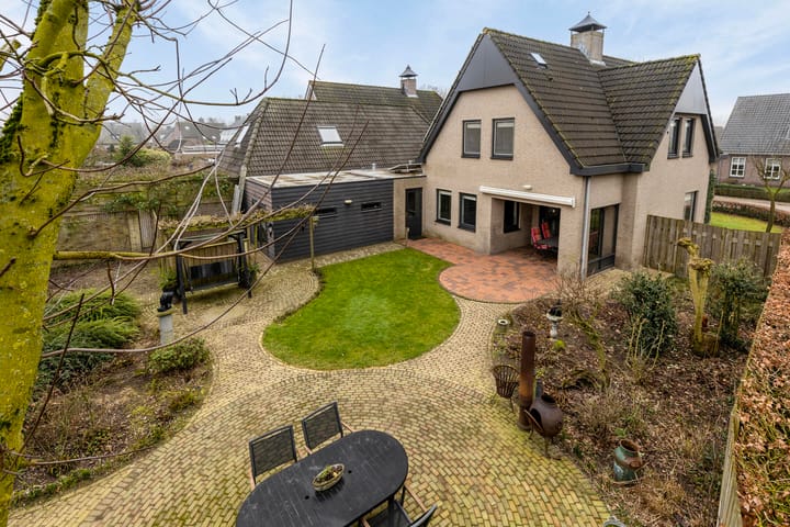 Foto 32 van De Bresser 8