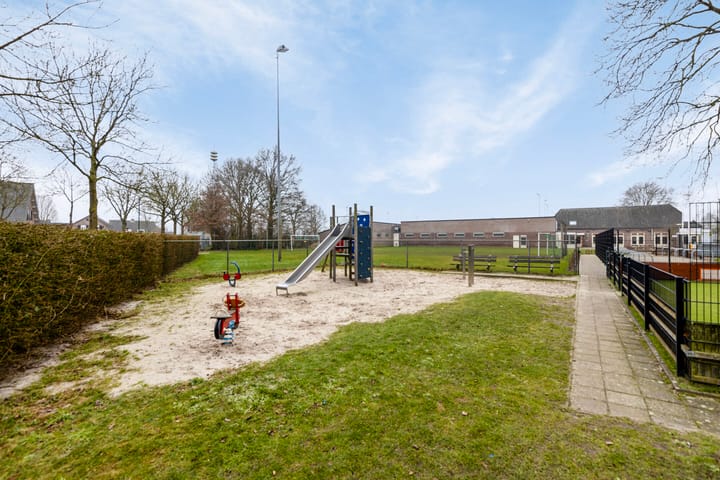 Foto 51 van De Bresser 8