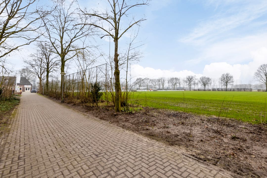 Foto 52 van De Bresser 8