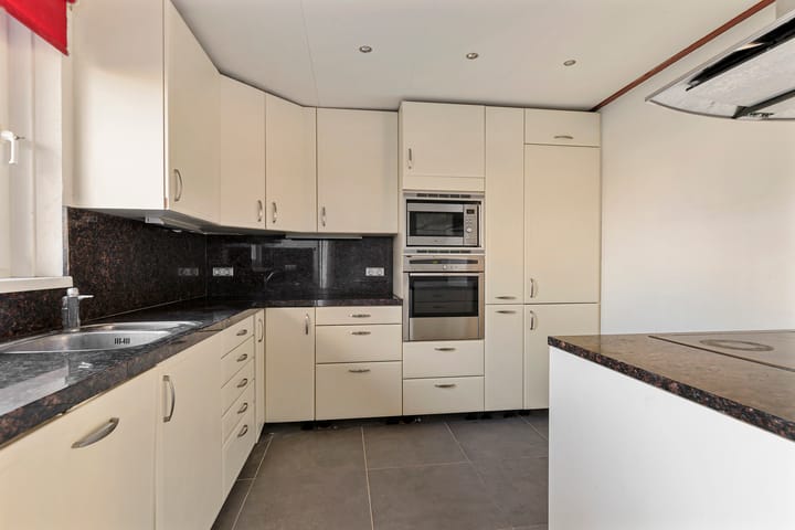 Photo 12 of Bastion 321