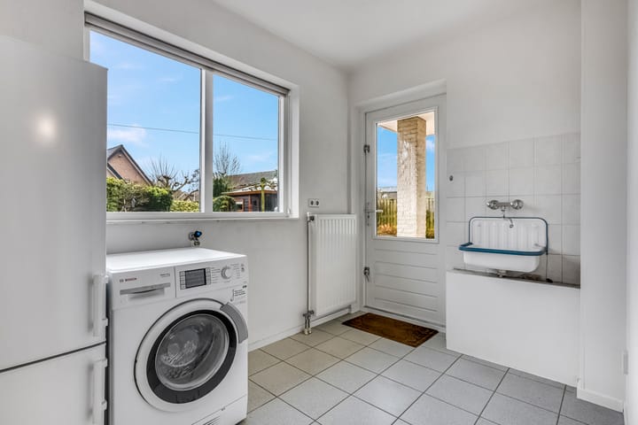 Foto 42 van Van Rijningenpark 21