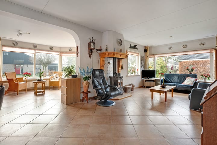 Photo 9 of Korhoenstraat 15