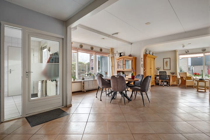 Photo 18 of Korhoenstraat 15