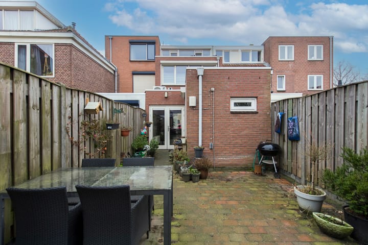 Foto 33 van Poirtersstraat 12