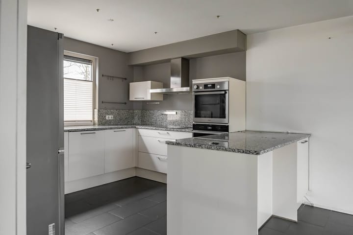 Foto 12 van Isebrandtsheerd 122