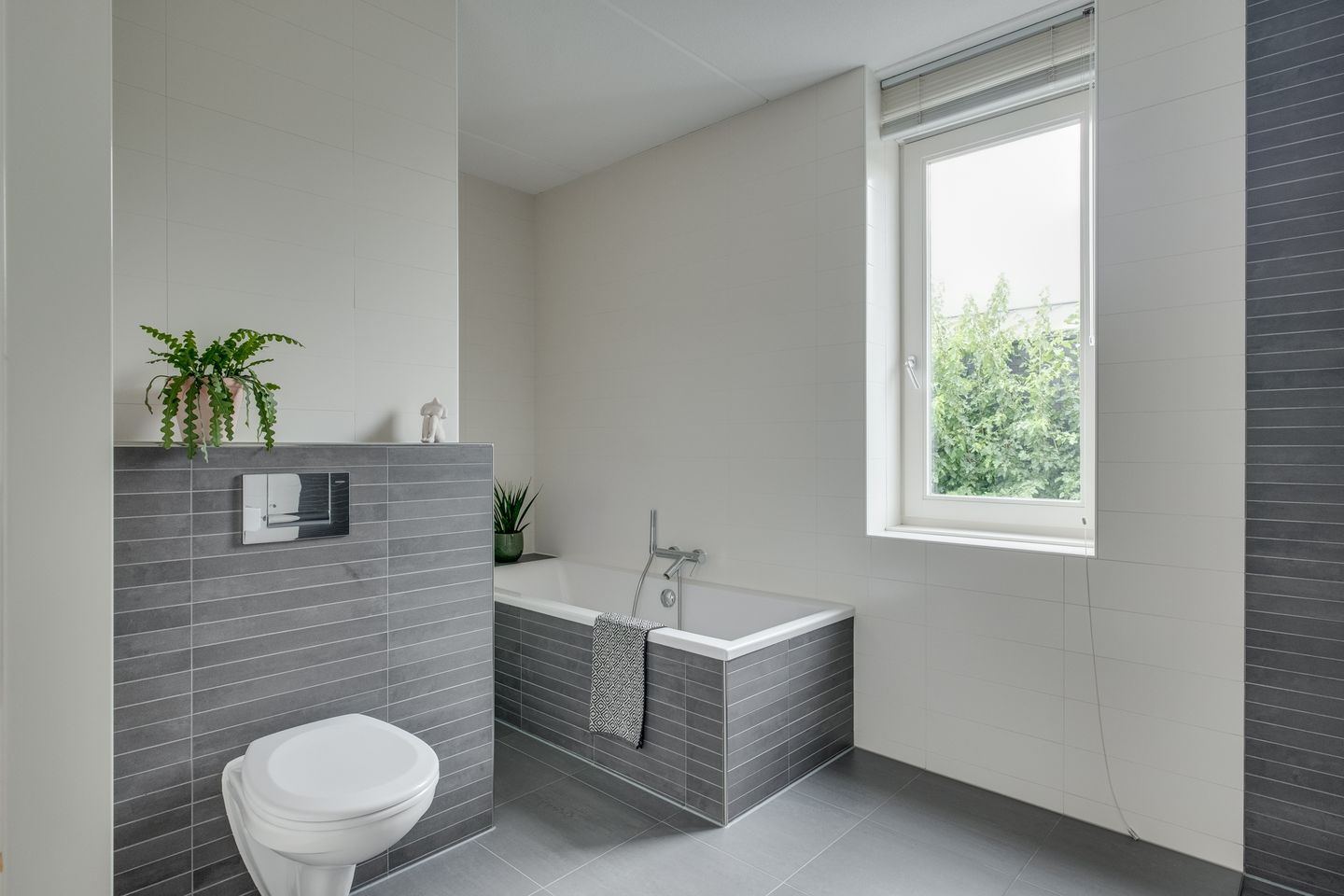 Foto 5 van Willem Sandbergstraat 23