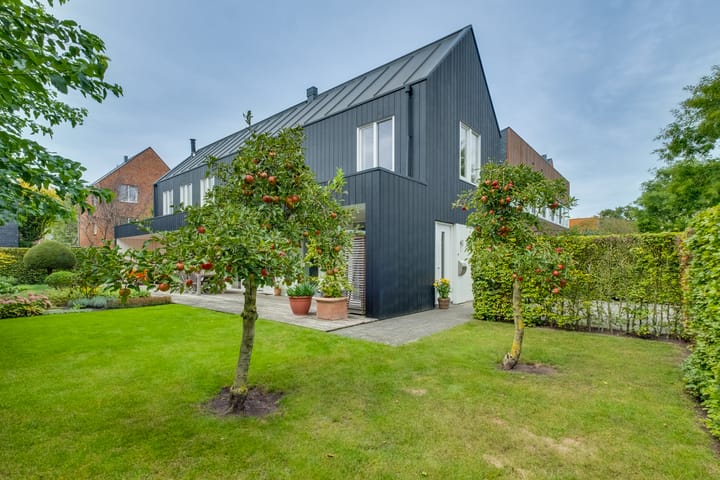 Photo 1 of Willem Sandbergstraat 23