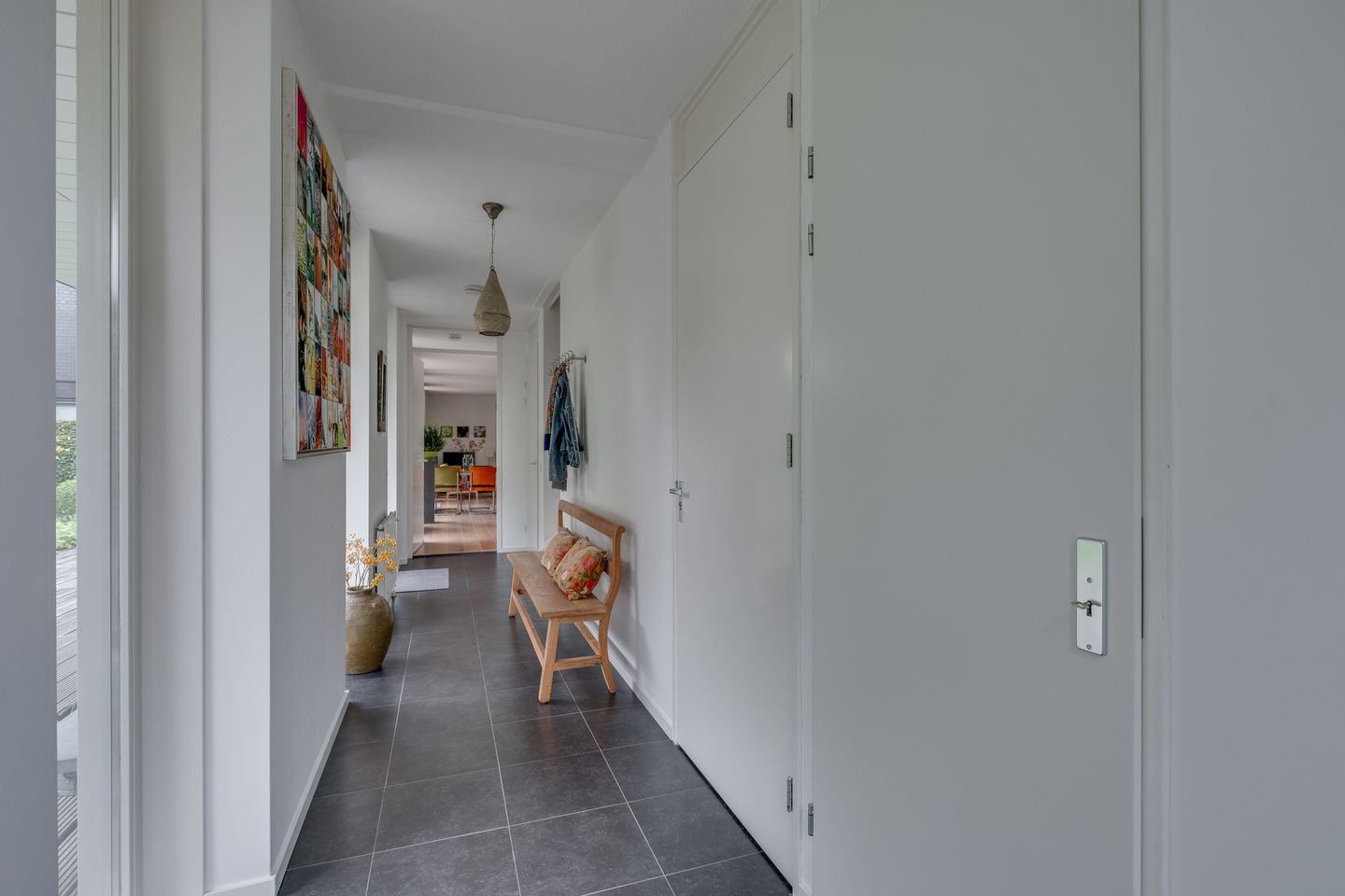 Foto 10 van Willem Sandbergstraat 23