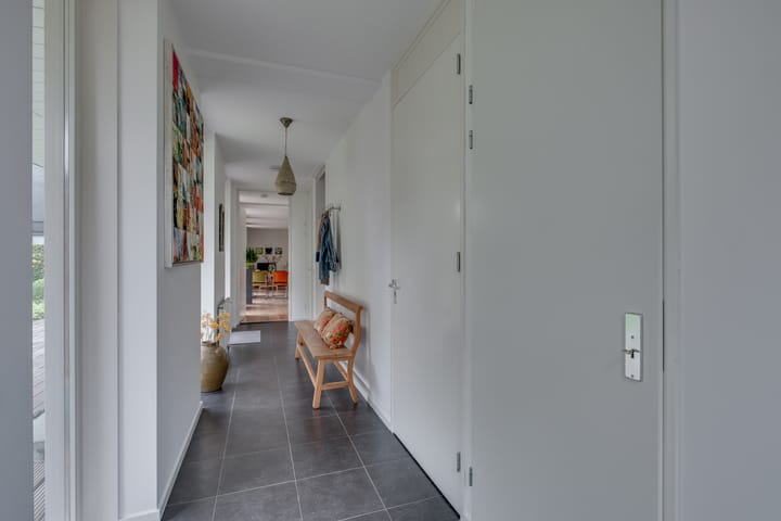 Photo 10 of Willem Sandbergstraat 23