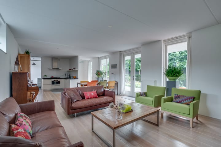 Photo 15 of Willem Sandbergstraat 23